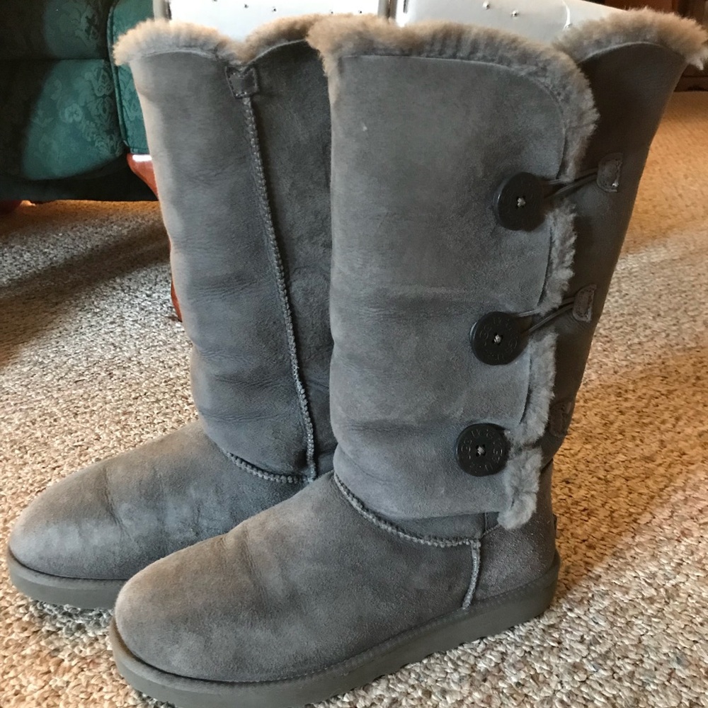 Ugg Australia Triple Bailey Button Grey Boot